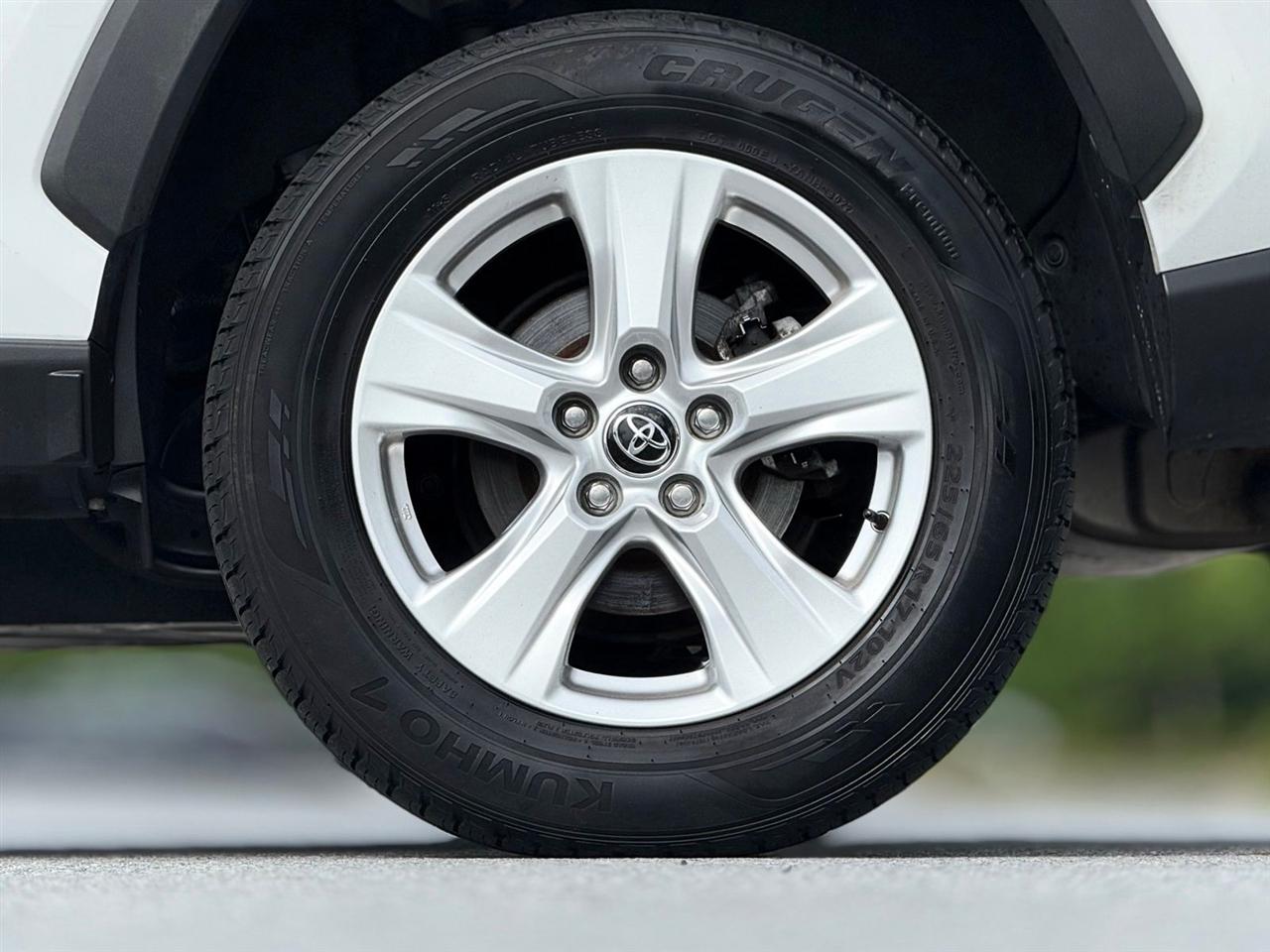 Toyota RAV4  2020