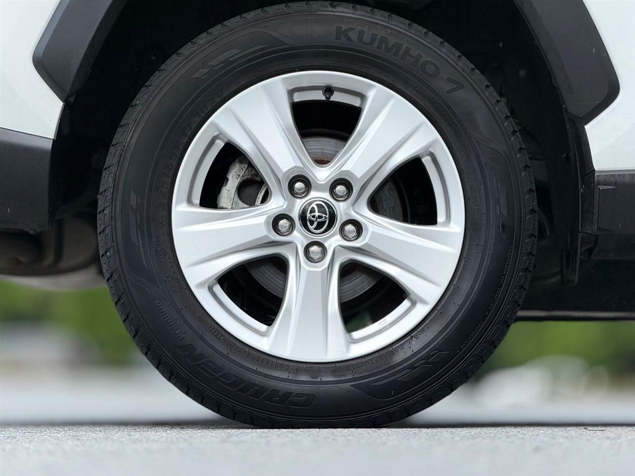 Toyota RAV4  2020