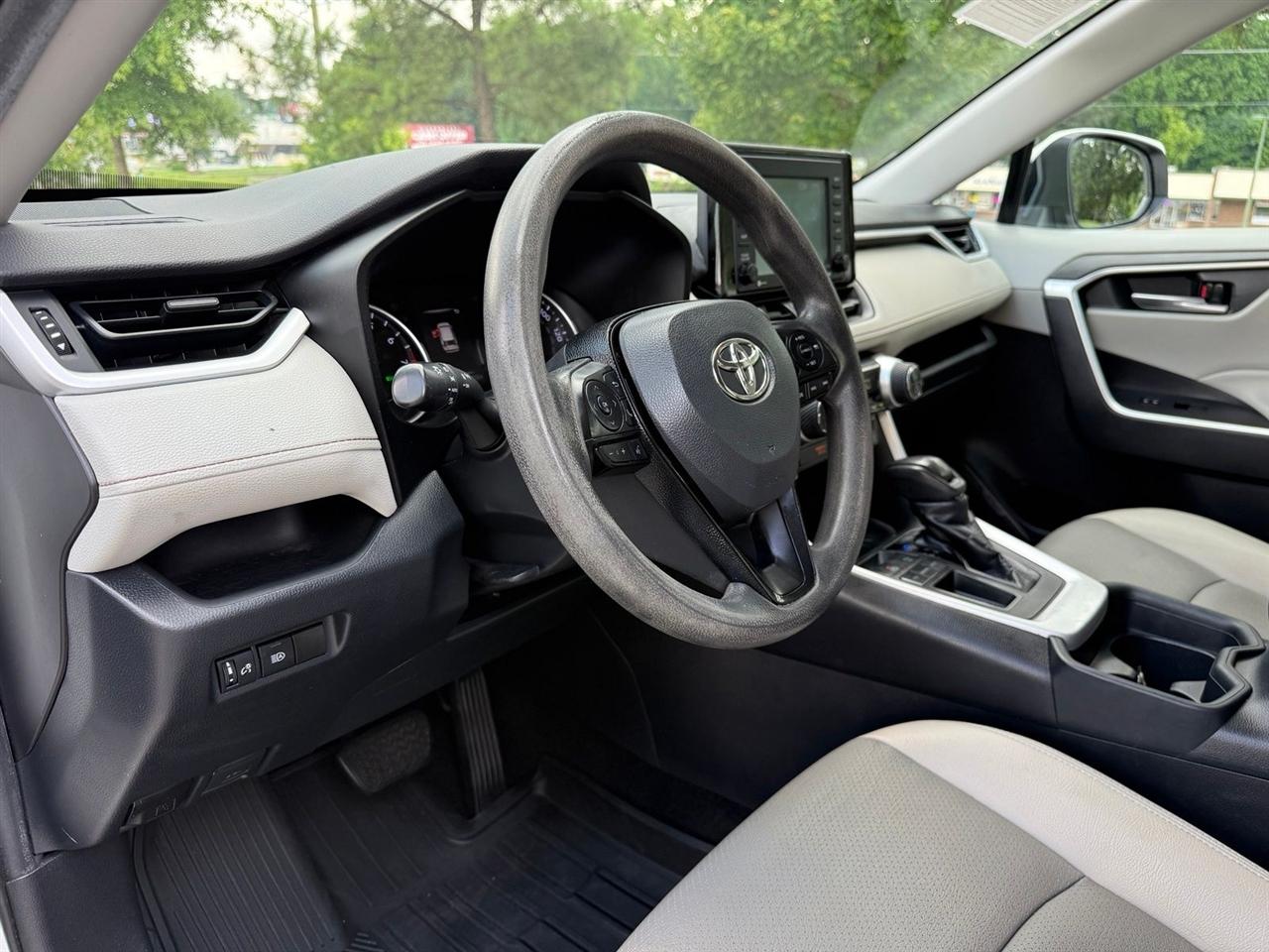 Toyota RAV4  2020