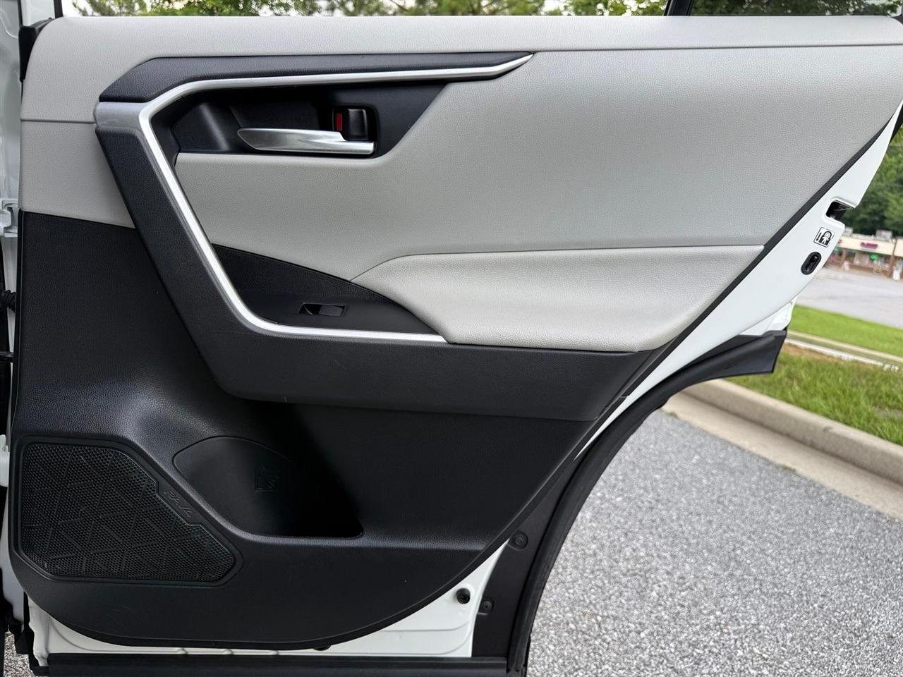 Toyota RAV4  2020