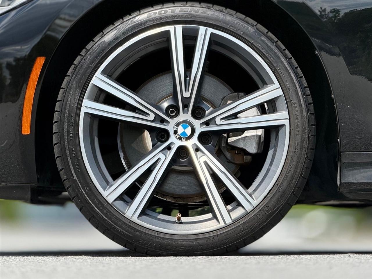 BMW 3 Series  2020