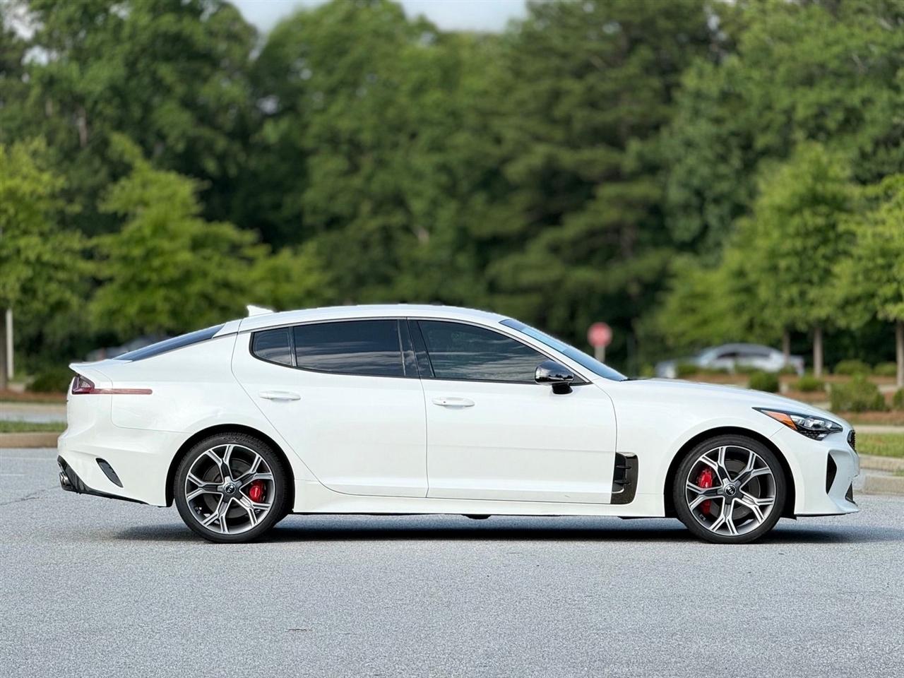 Kia Stinger  2020