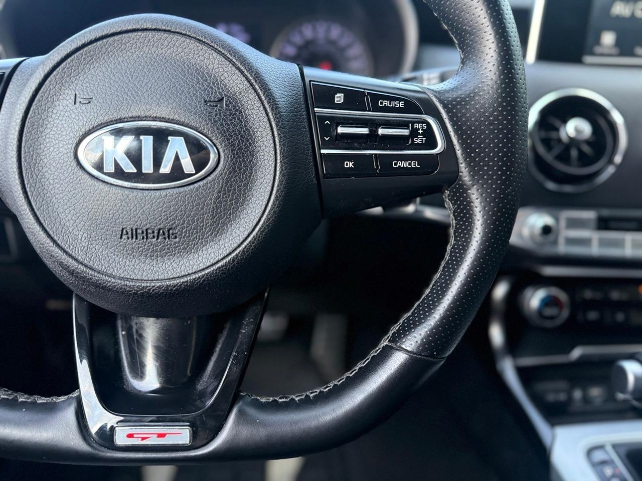 Kia Stinger  2020