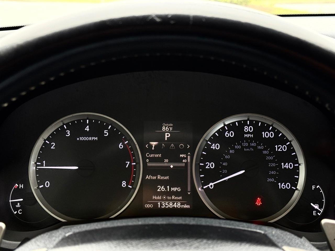 Lexus IS 200t  2016