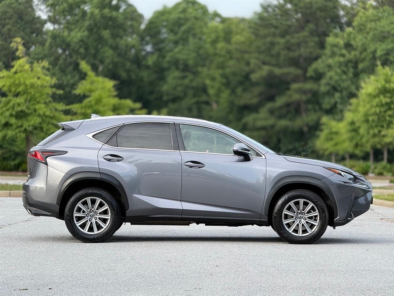Lexus NX  2018