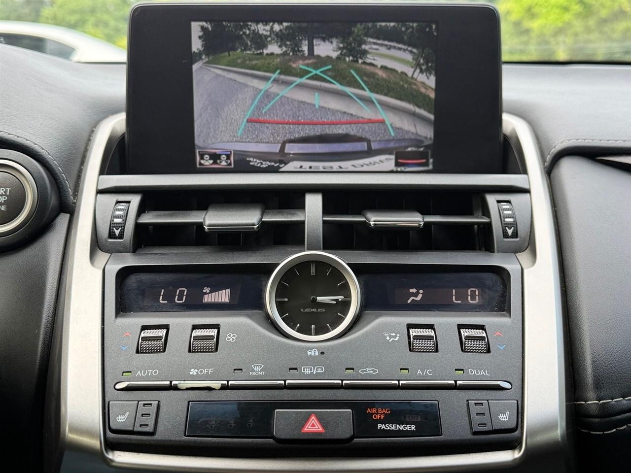 Lexus NX  2018