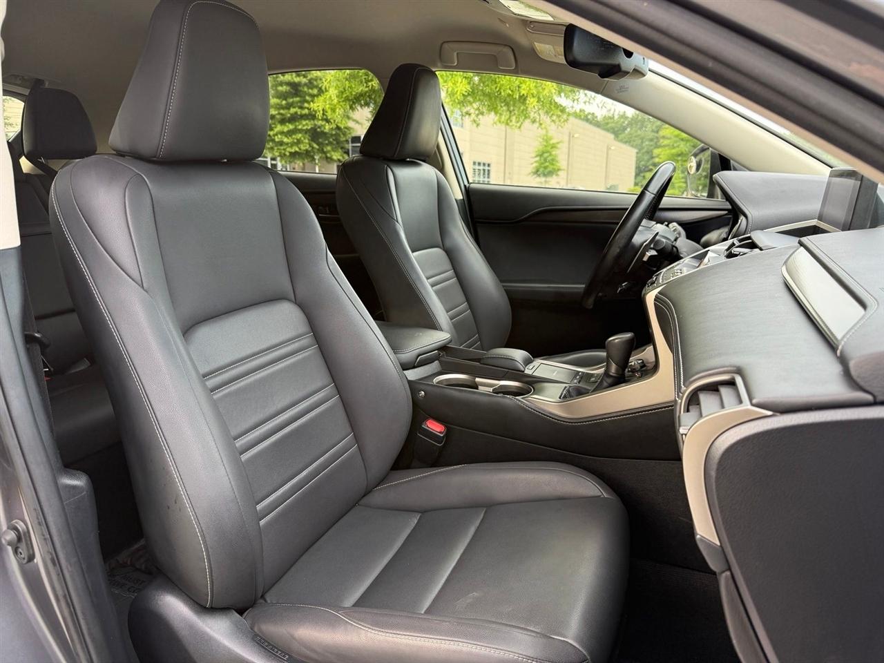 Lexus NX  2018
