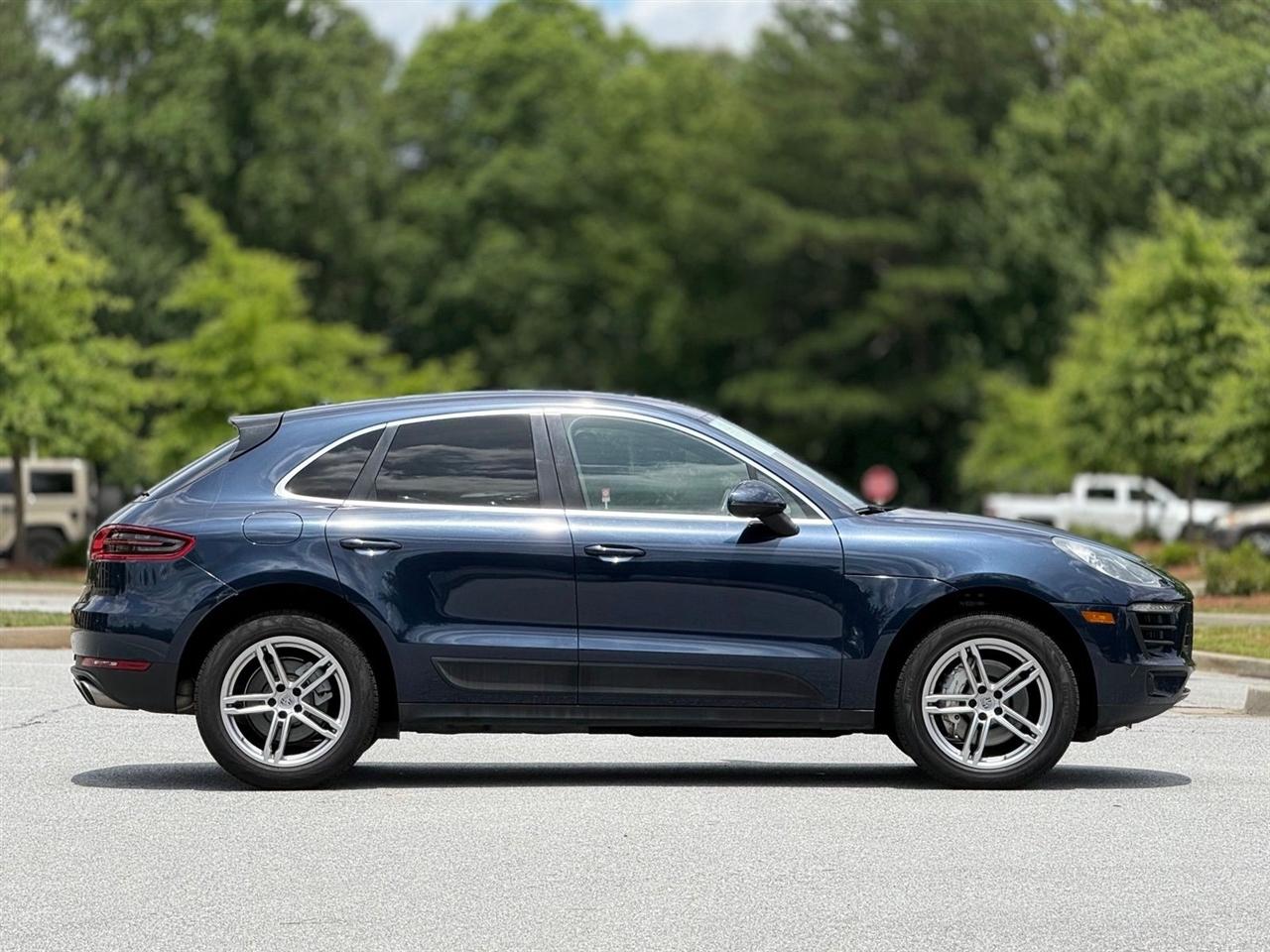 Porsche Macan  2015