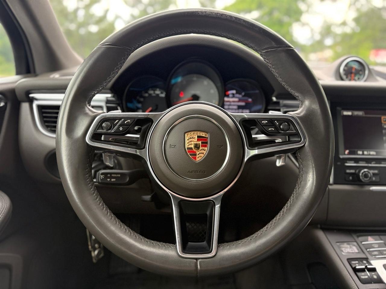 Porsche Macan  2015