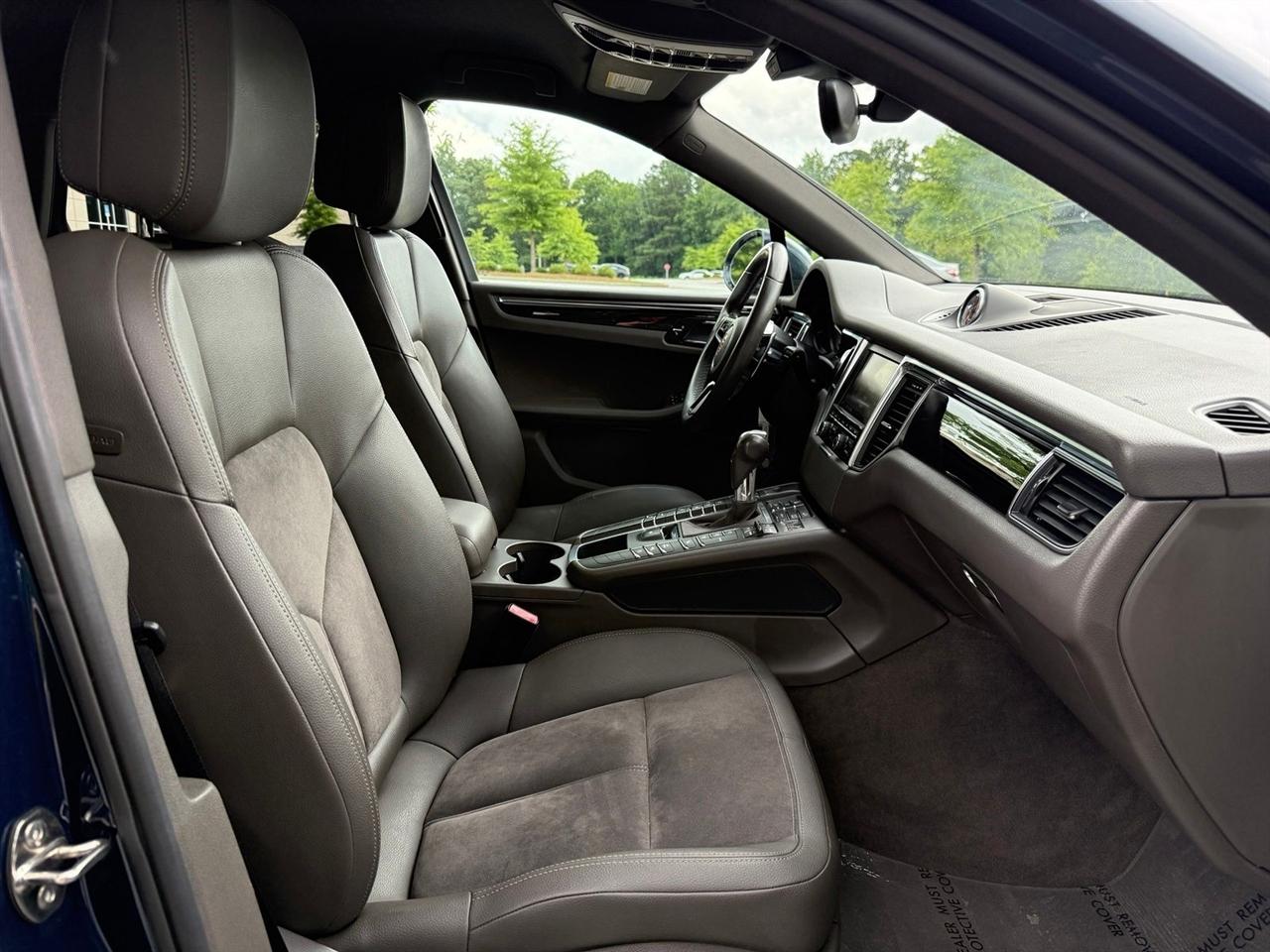 Porsche Macan  2015