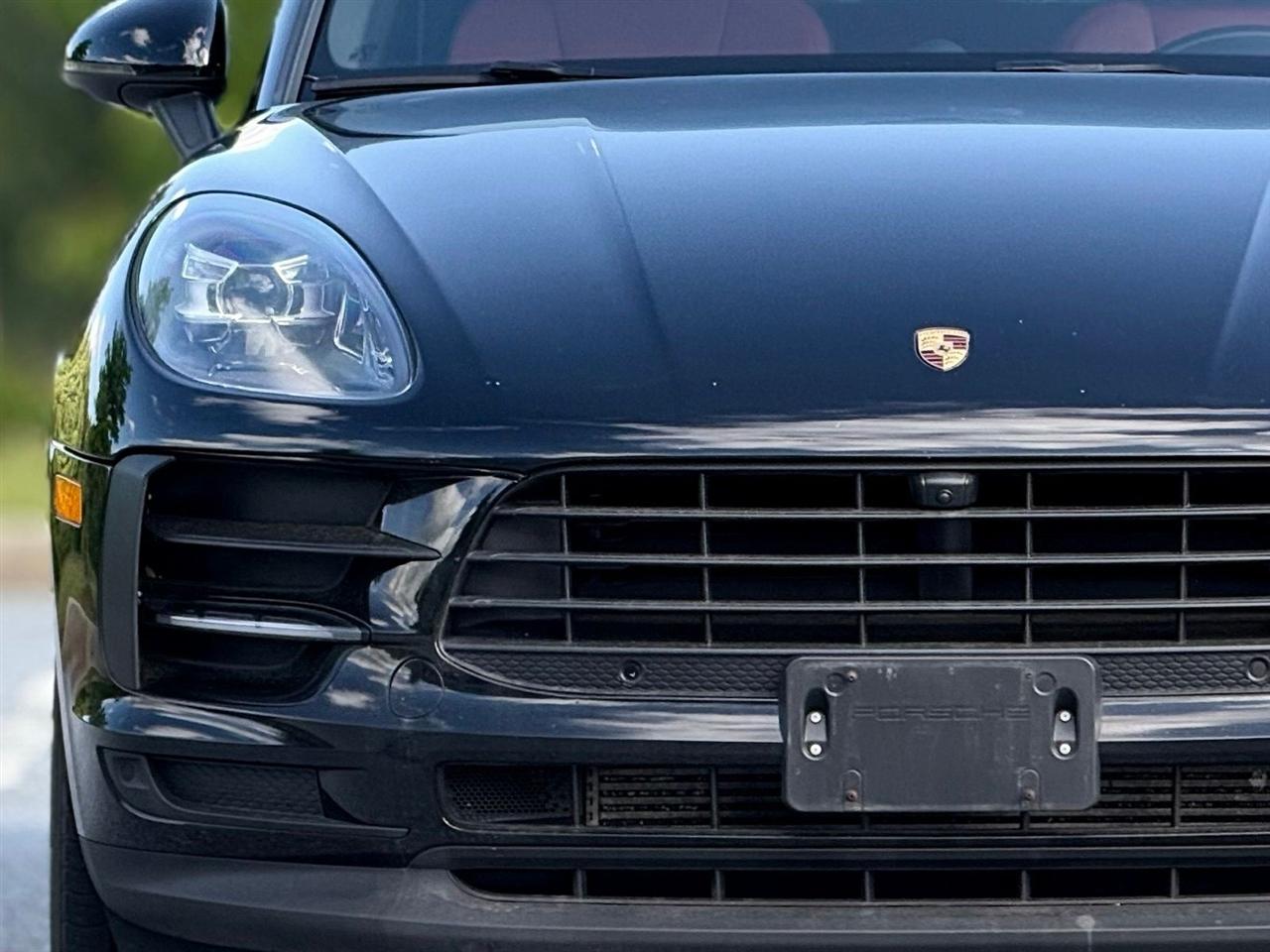 Porsche Macan  2020