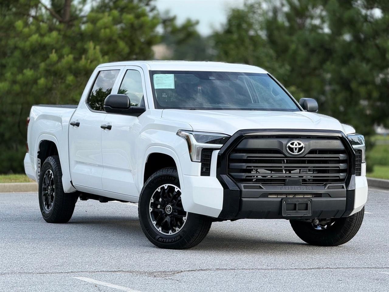 Toyota Tundra 4WD  2024