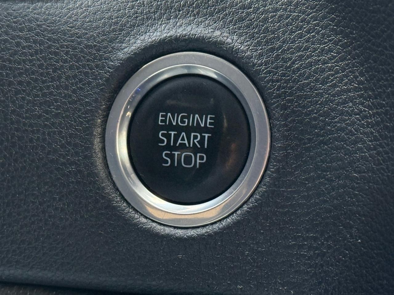 Toyota Tundra 4WD  2024