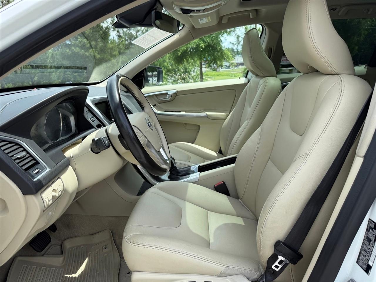 Volvo XC60  2016