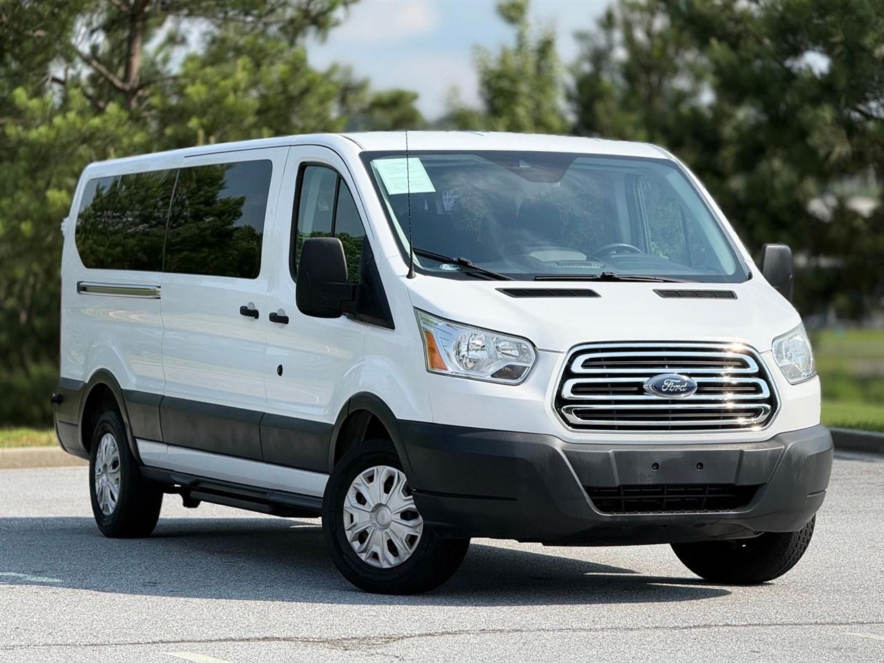 Ford Transit Wagon  2017