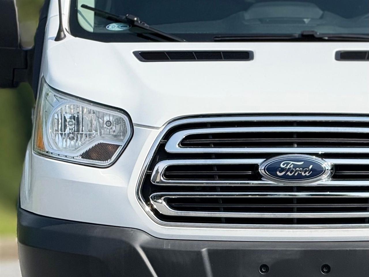 Ford Transit Wagon  2017