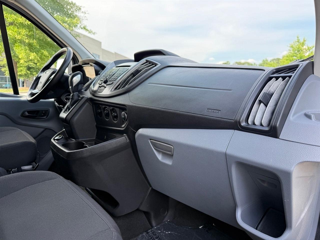 Ford Transit Wagon  2017