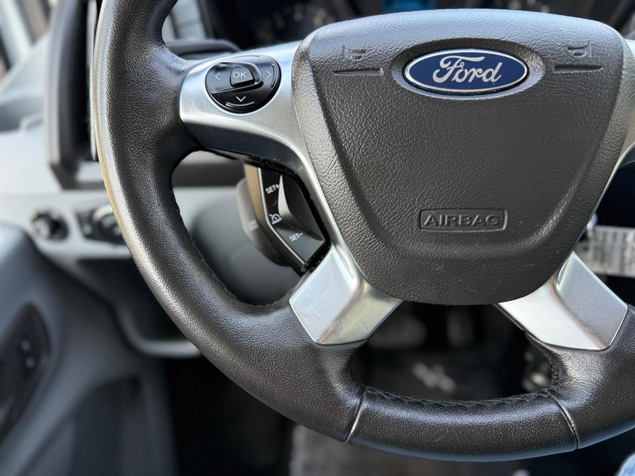 Ford Transit Wagon  2017