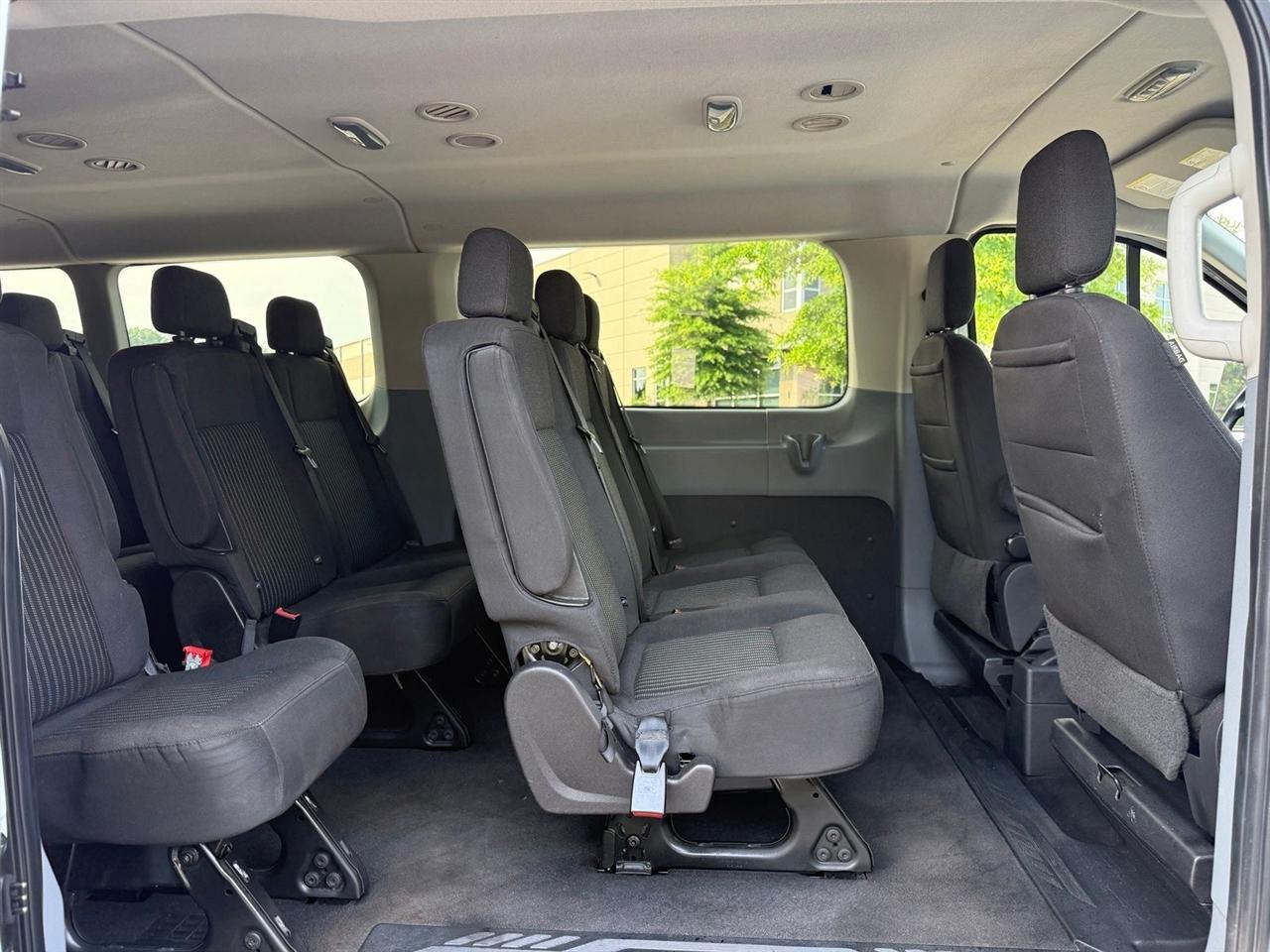 Ford Transit Wagon  2017