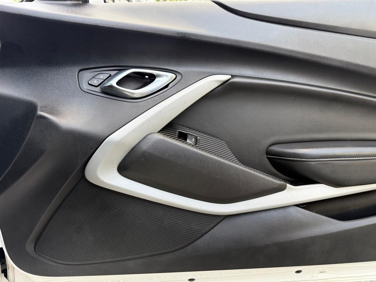 Chevrolet Camaro  2020