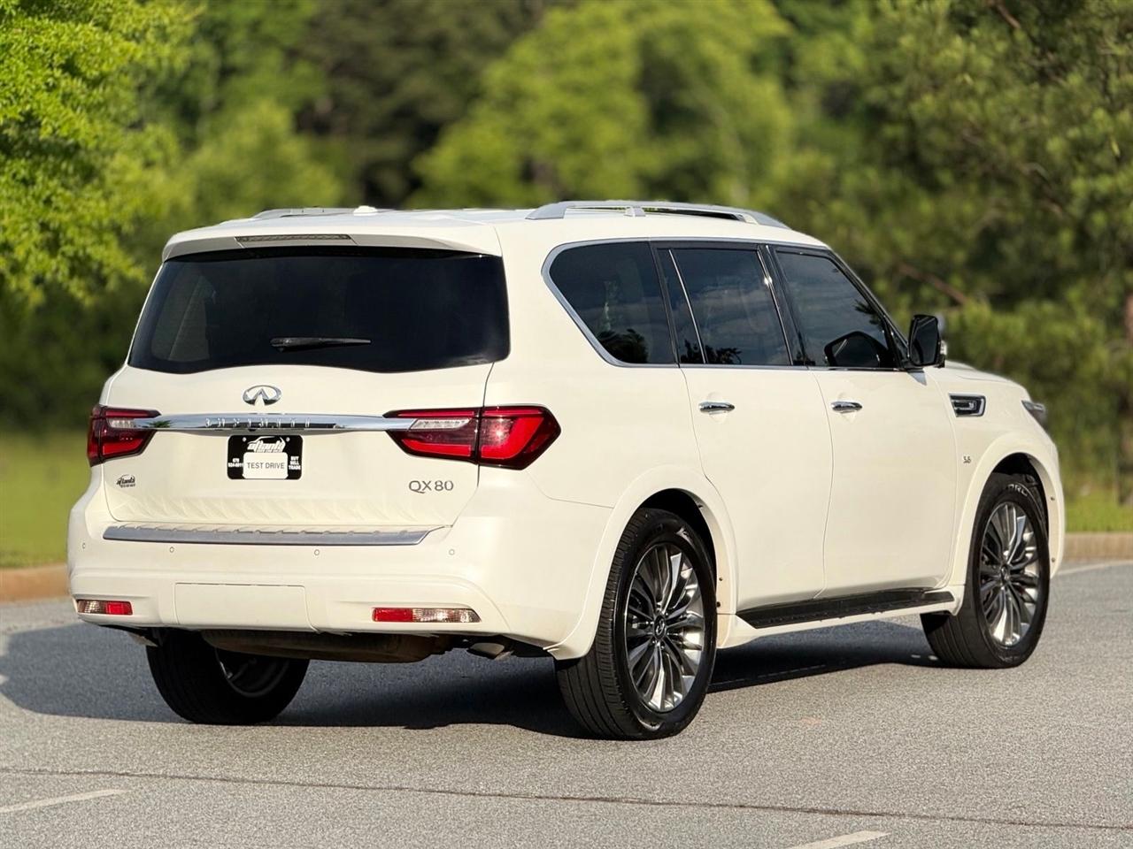 Infiniti QX80  2019