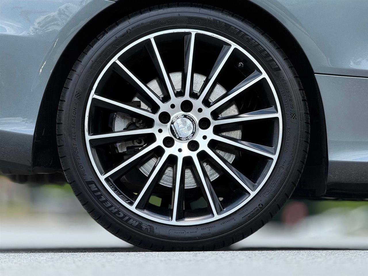 Mercedes-Benz C-Class  2017