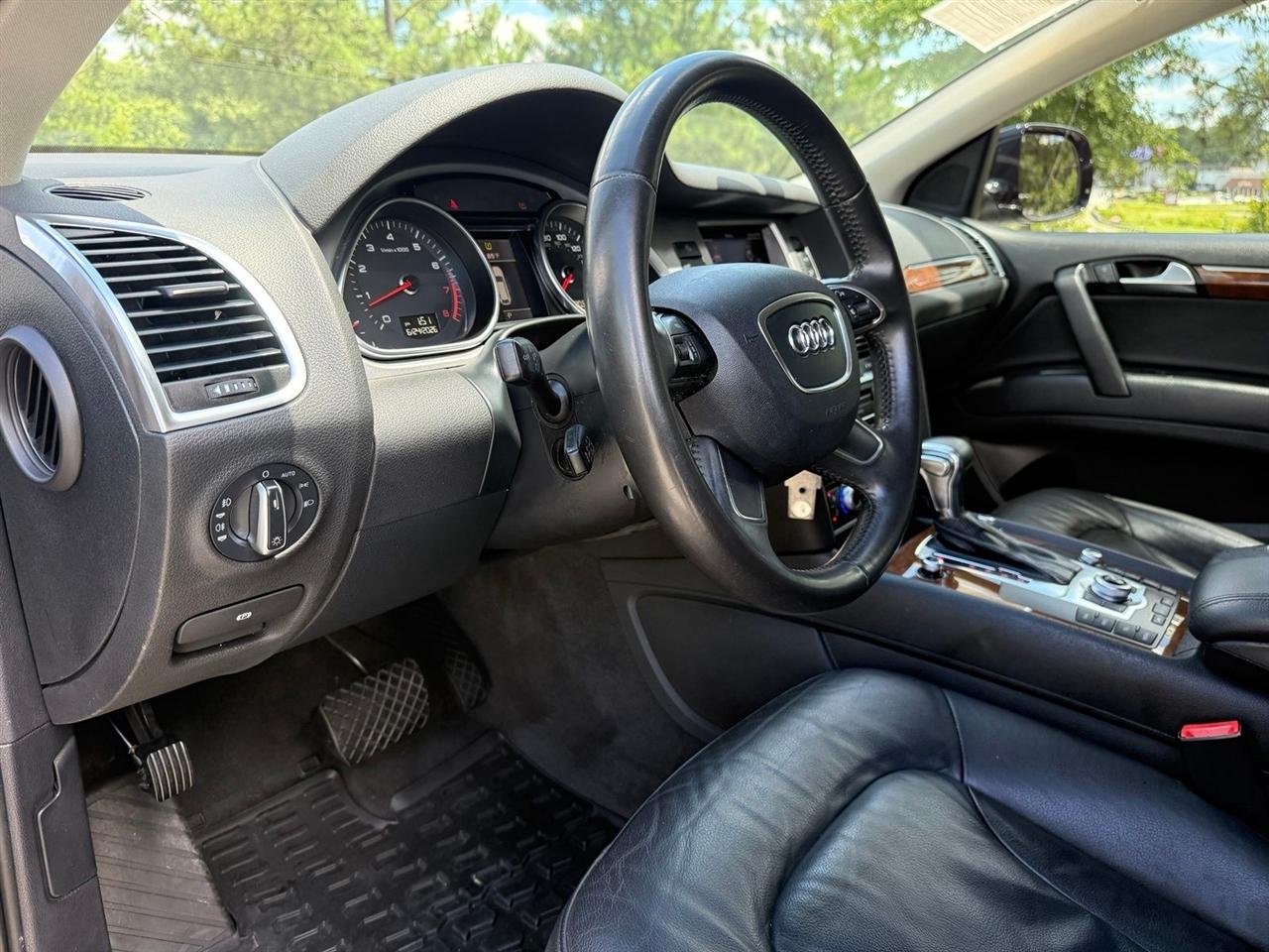 Audi Q7  2013