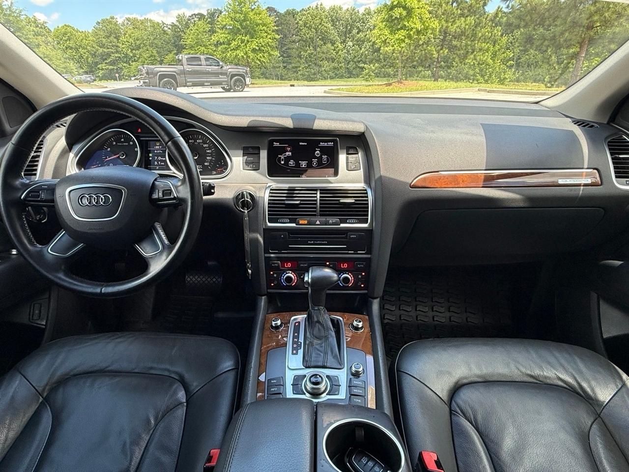 Audi Q7  2013