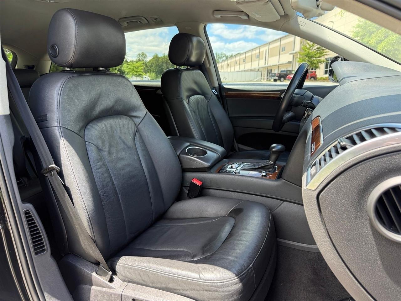 Audi Q7  2013