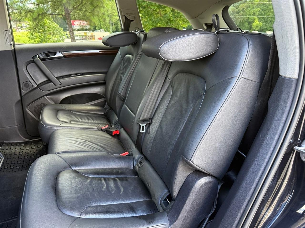 Audi Q7  2013