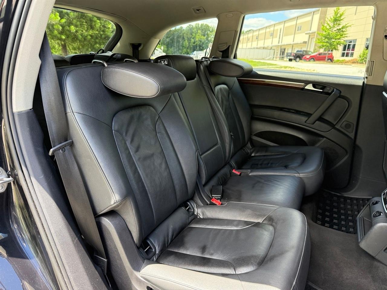 Audi Q7  2013