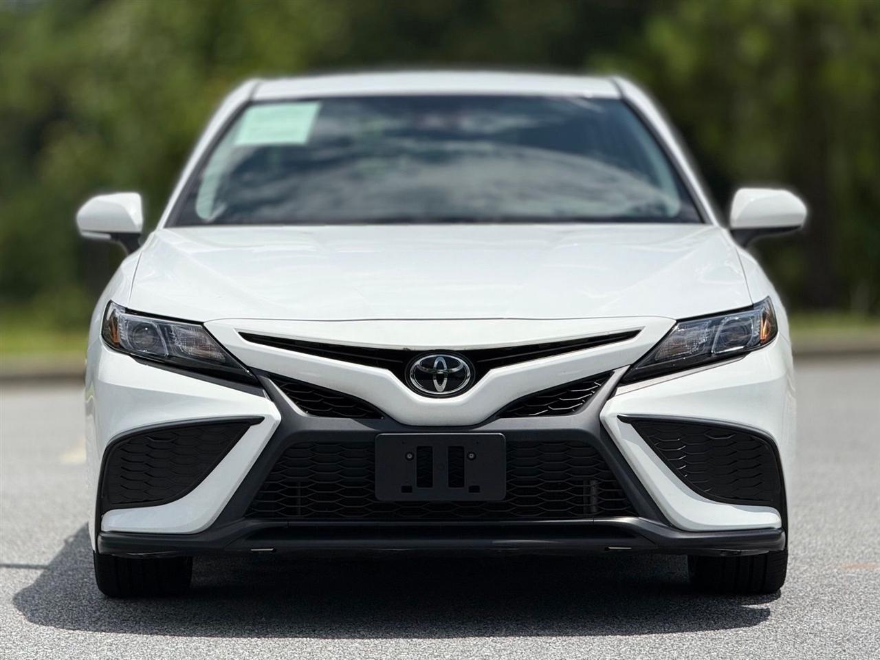 Toyota Camry  2023
