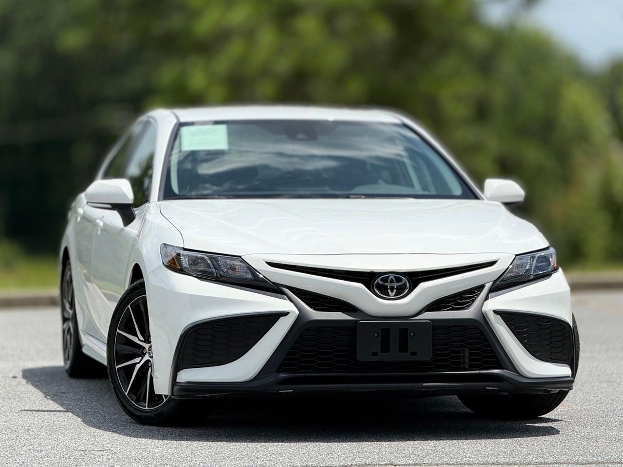 Toyota Camry  2023