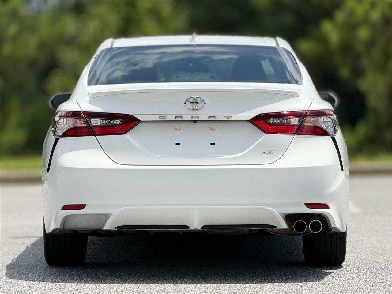 Toyota Camry  2023