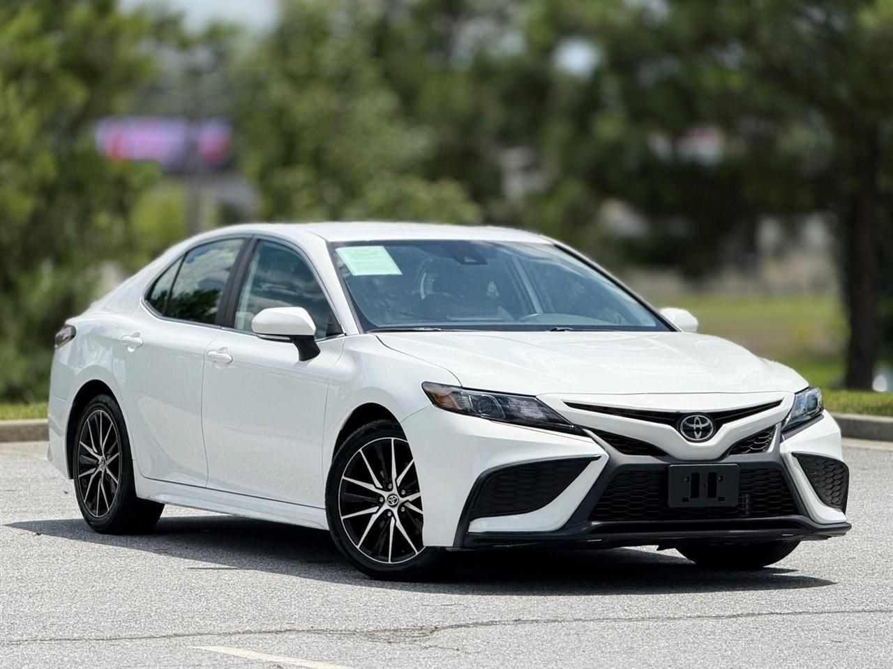 Toyota Camry  2023