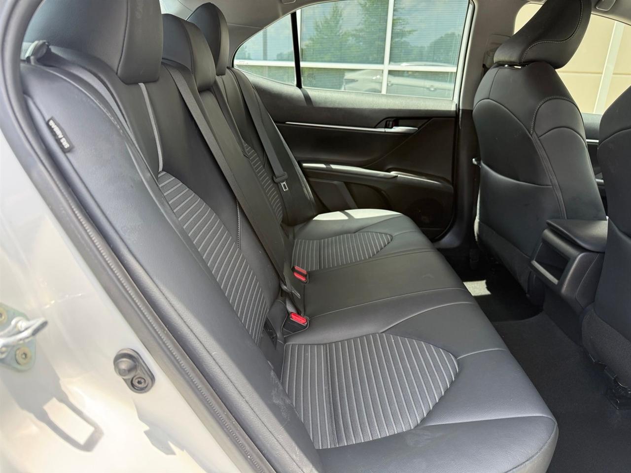 Toyota Camry  2023