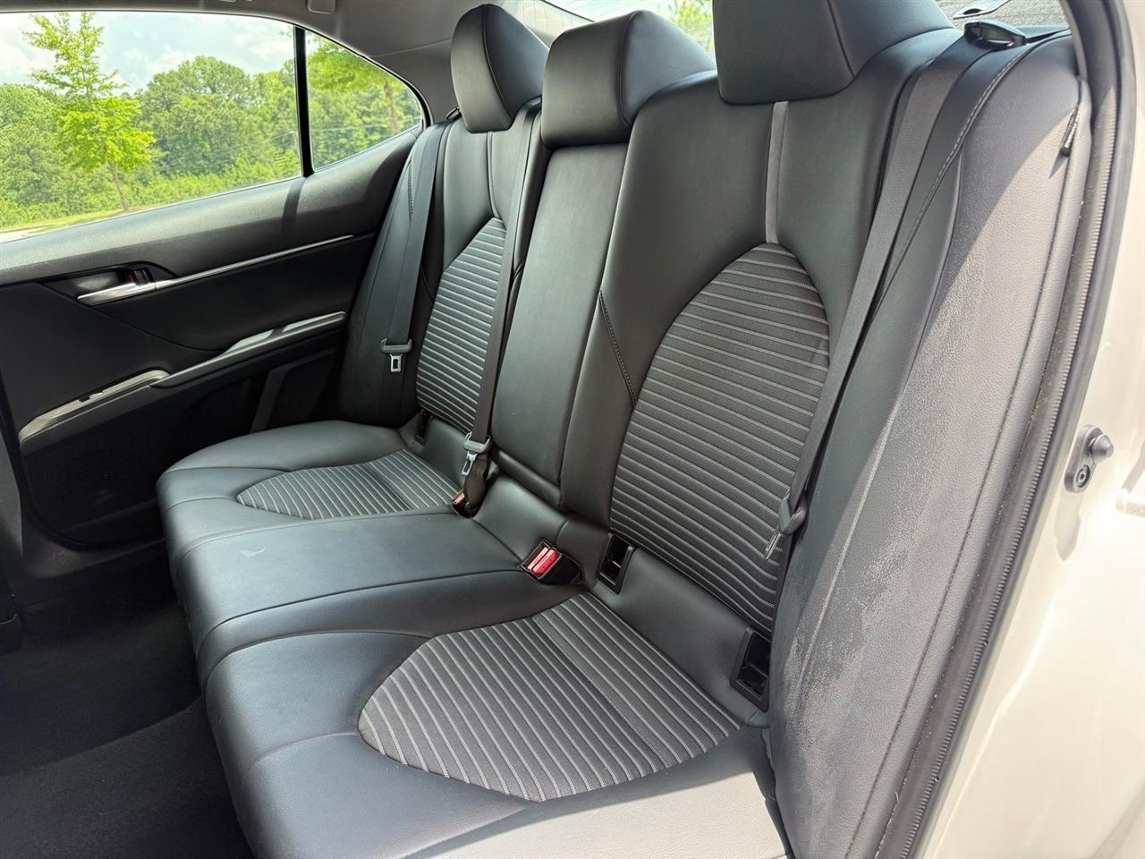 Toyota Camry  2023