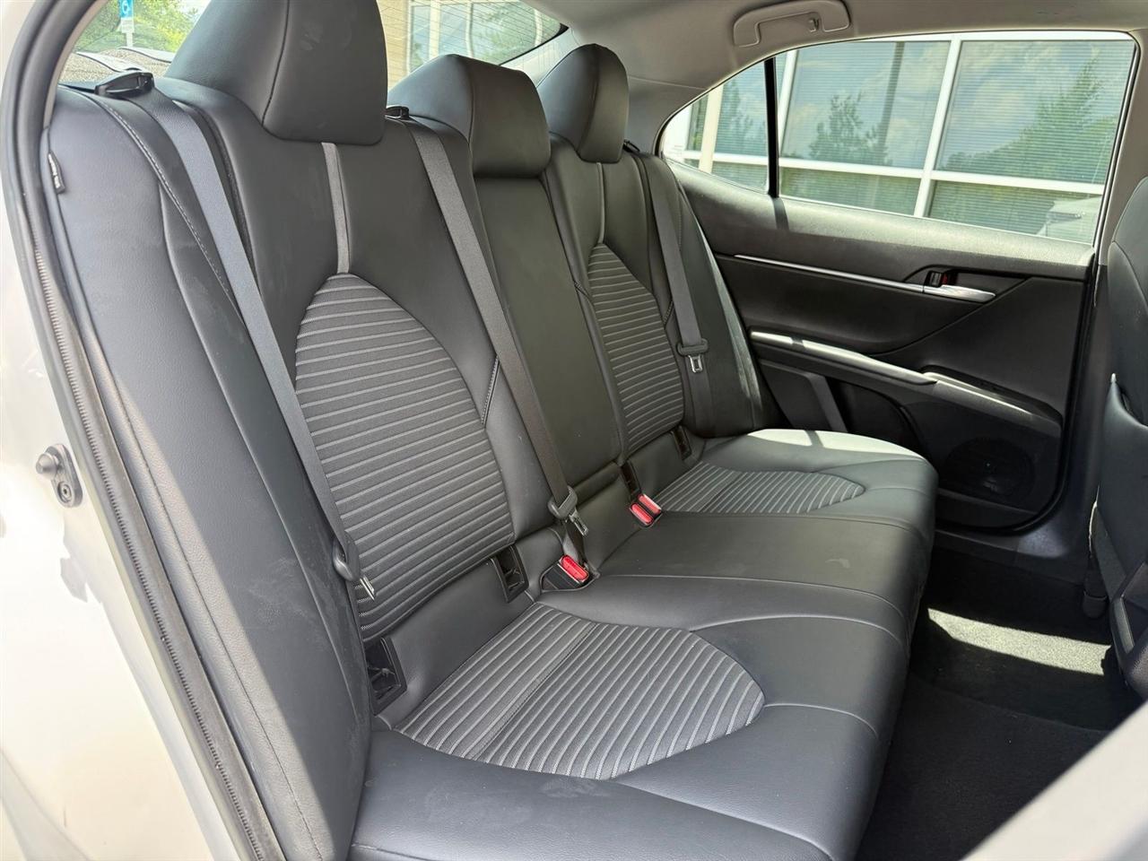 Toyota Camry  2023