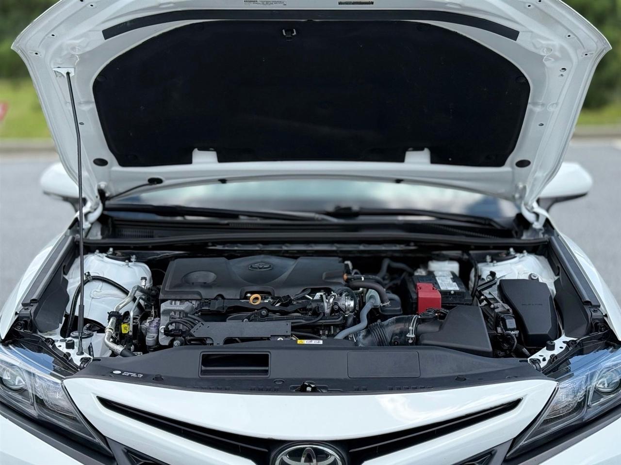 Toyota Camry  2023