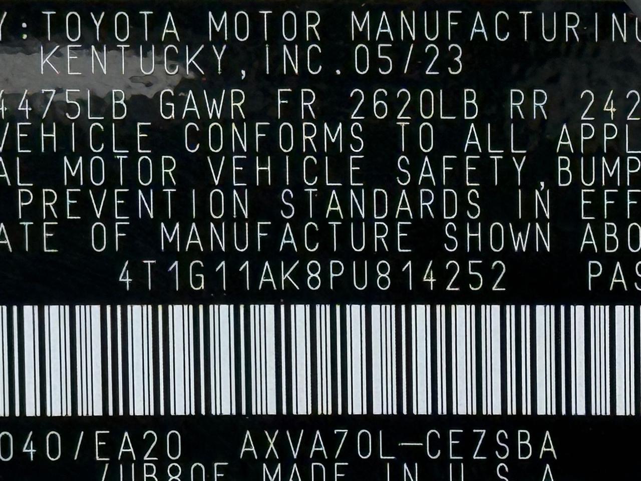 Toyota Camry  2023