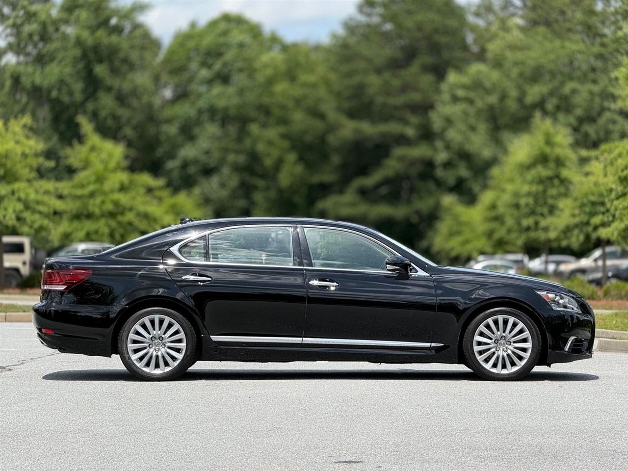 Lexus LS  2017