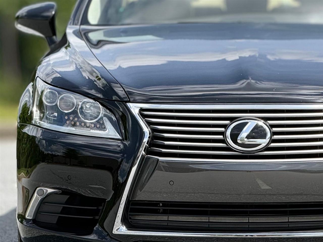 Lexus LS  2017