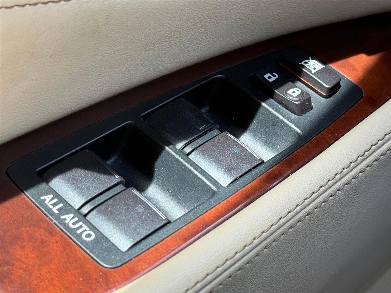 Lexus LS  2017