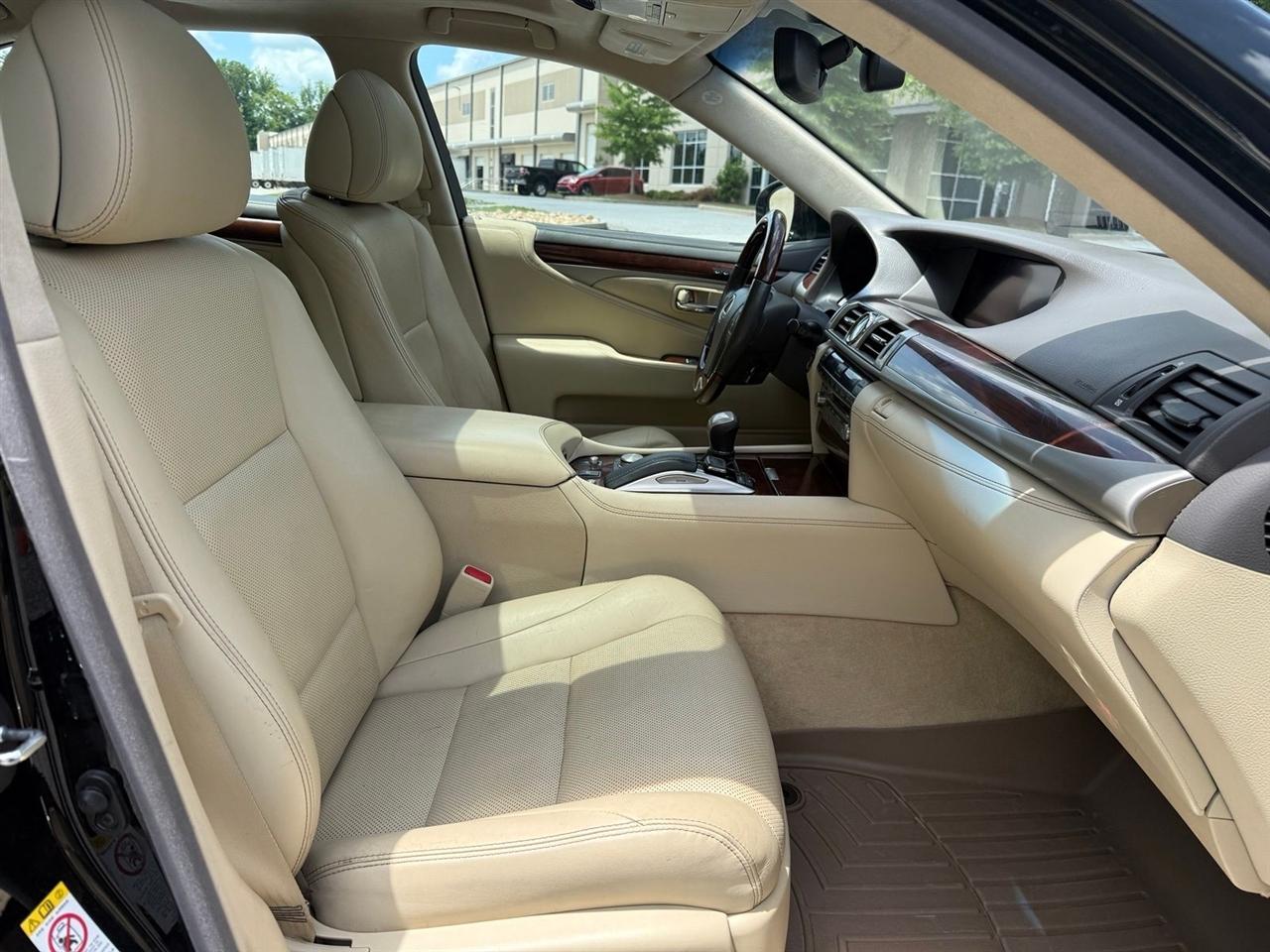 Lexus LS  2017