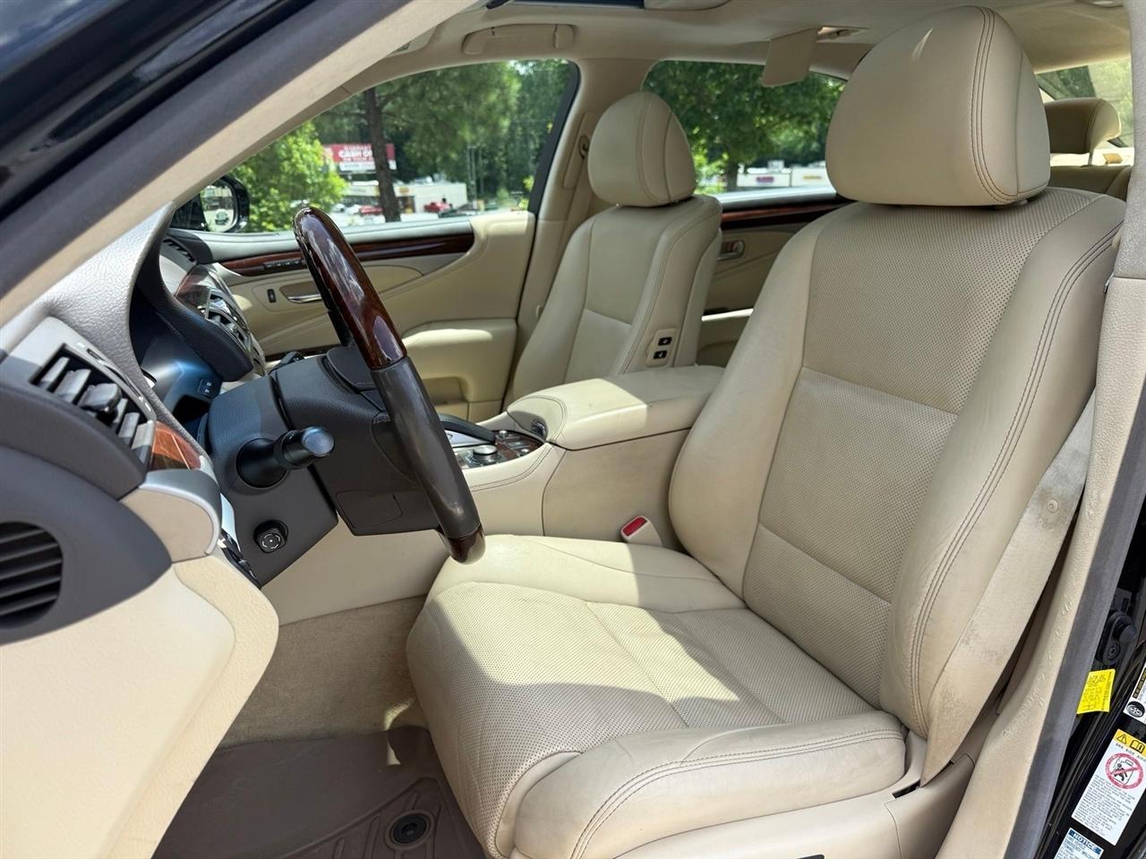 Lexus LS  2017