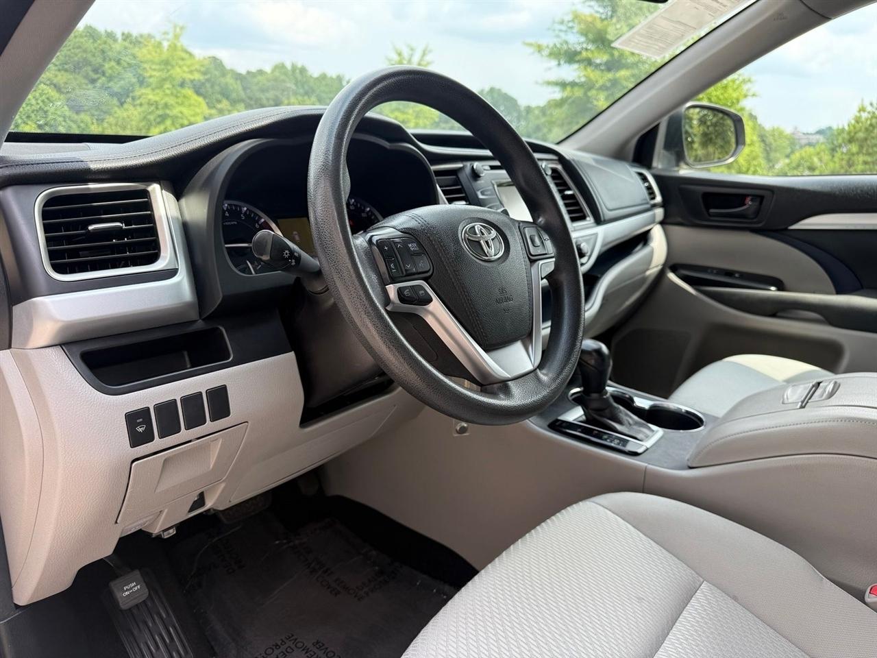 Toyota Highlander  2016