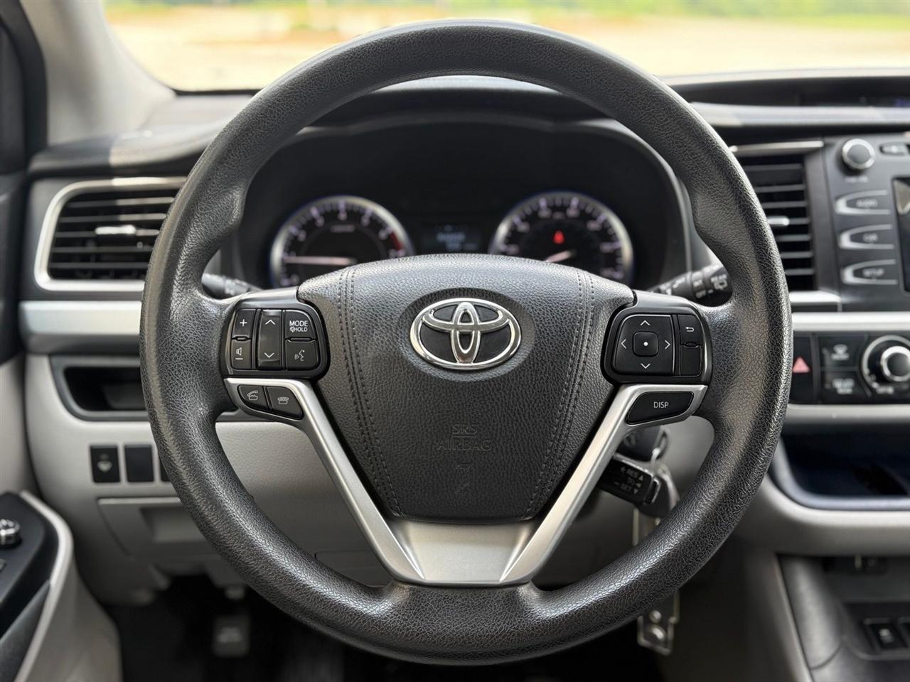 Toyota Highlander  2016