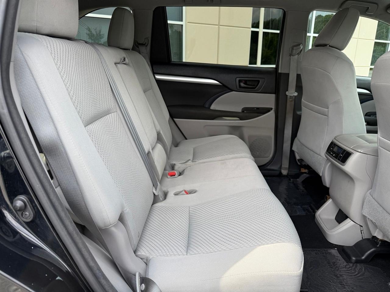 Toyota Highlander  2016