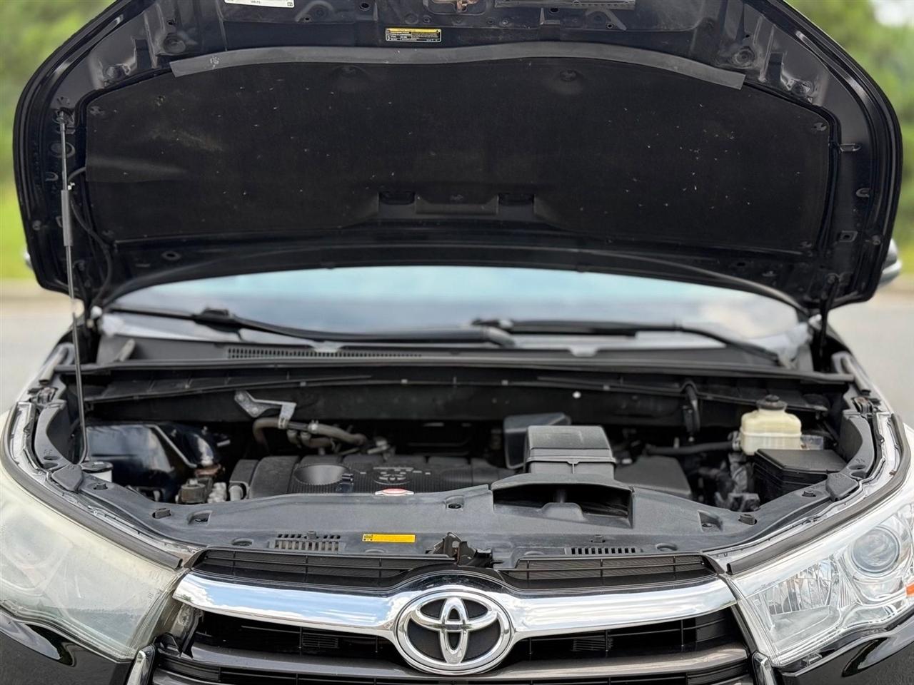 Toyota Highlander  2016