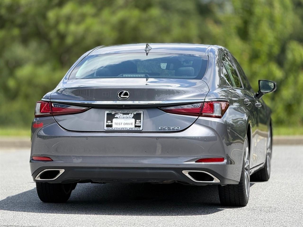 Lexus ES  2019